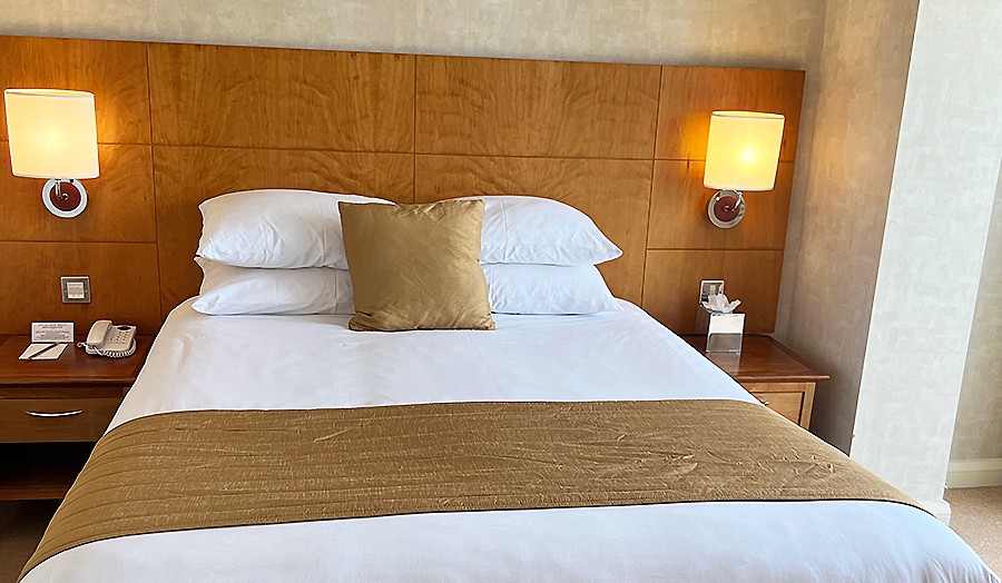 Hotel6